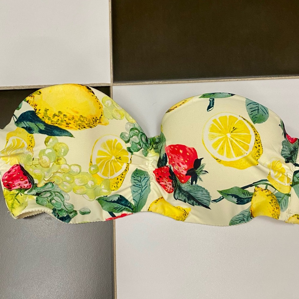 🍋 Lemoncello Bustier Bandeau Bikini With Removable Strap - Picture 4 of 9
